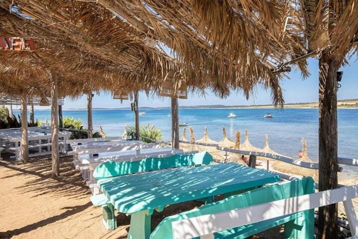 Bluebay Oasis Deluxe
